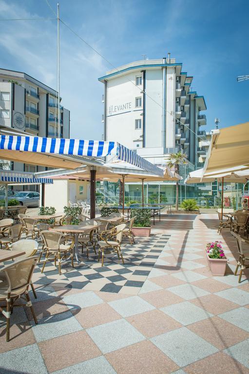 Hotel Levante Sul Mare Лідо-ді-Савіо Екстер'єр фото
