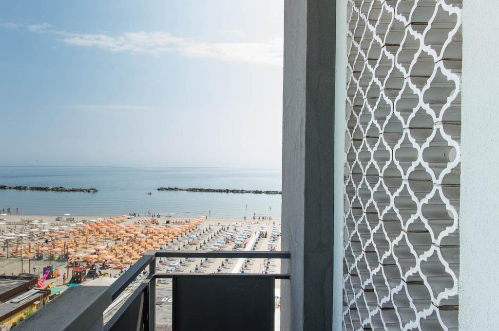 Hotel Levante Sul Mare Лідо-ді-Савіо Екстер'єр фото